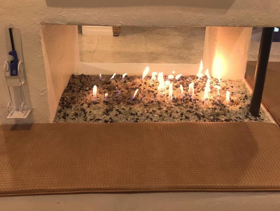 Skyhill Oasis With Hot Tub, Walk To Universal * Los Angeles